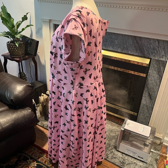 Dolly and Dottie Midi Swing Dress in Pink Butterfly Pattern.  US Size 22 Worn 1X - Picture 2 of 7